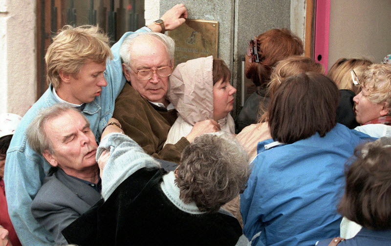 The Russian Financial Crisis of 1998